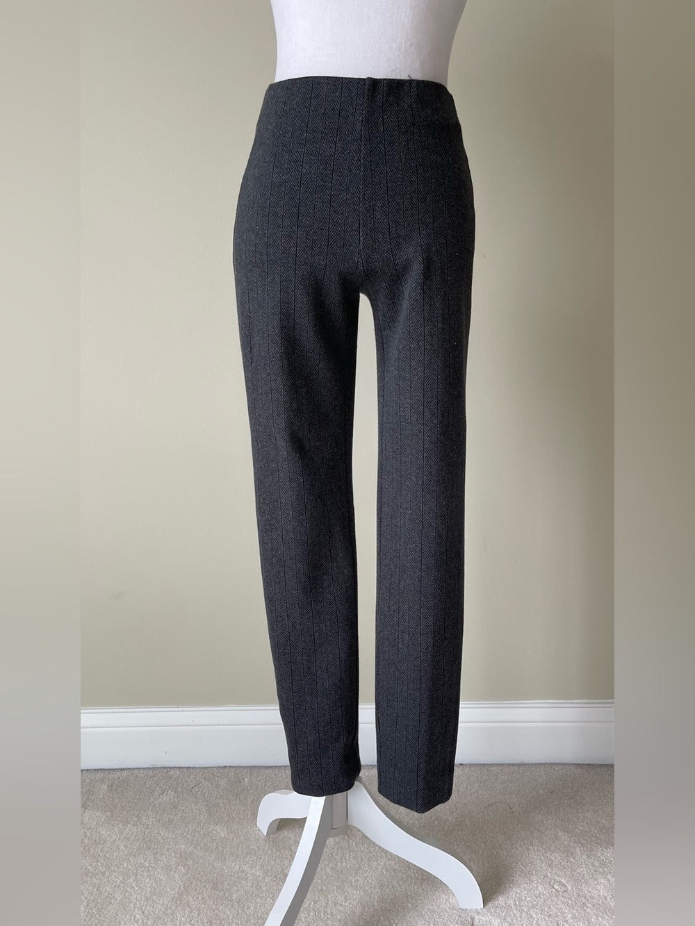Ecru Women’s Charcoal Black Patterned Slim-Legging Elasticized Waistband Pants